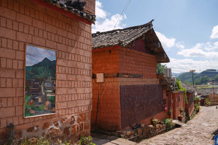 新时代中国调研行之文化中华｜茶马古道上的孔雀屏村